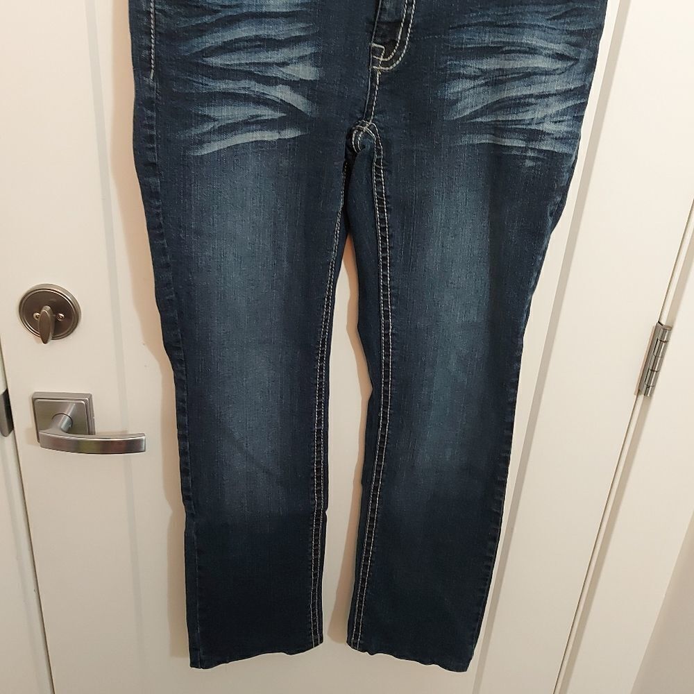 SUKO CAPRIS - Picture 3 of 9